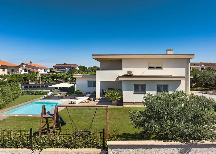 Modern In Willa